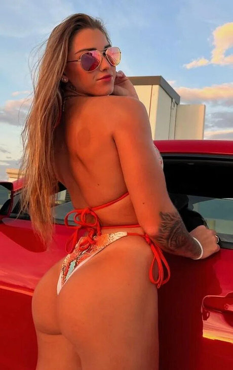 große titten rothaarige onlyfans nacktheit pornografische fotos