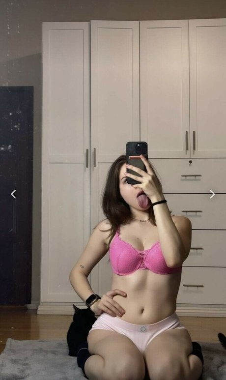 ingwer milf onlyfans exklusive erotische foto