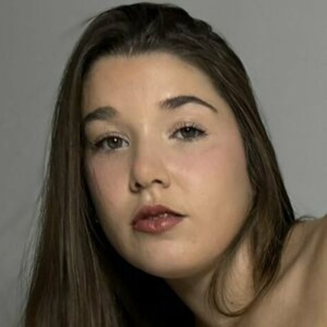 Naiara Ribelles sexy pornostar foto