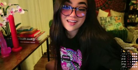 annatigarr sexy nackten fotos