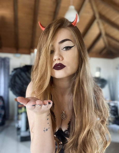 findomroxy1 kunst erwachsene archiv