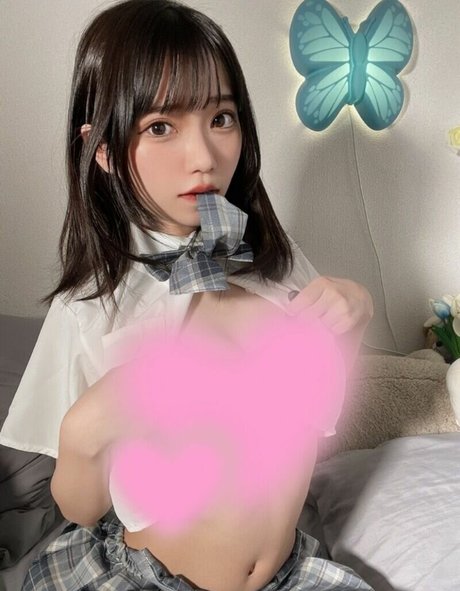 Izuchinono nackt pornografische galerien