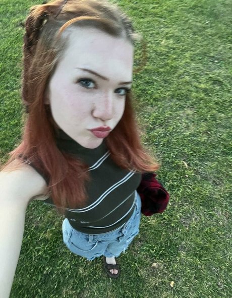 Tora Love nackt heiße fotos