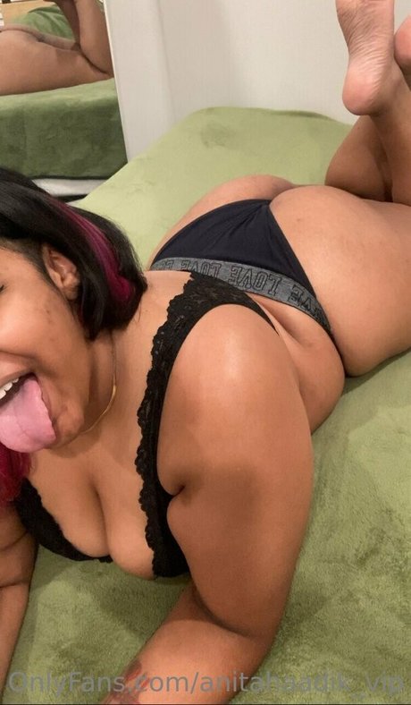 schwarze kätzchen-onlyfans nackt pornographische archiv