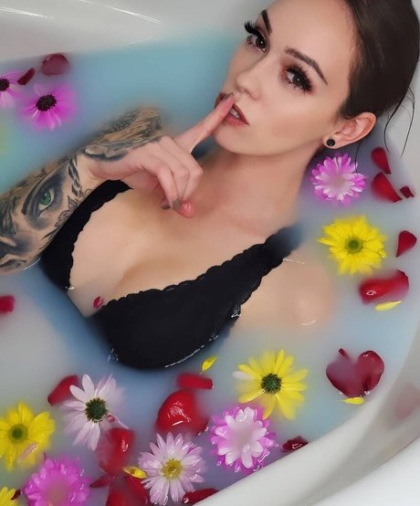 Jessica Kent top schöne foto