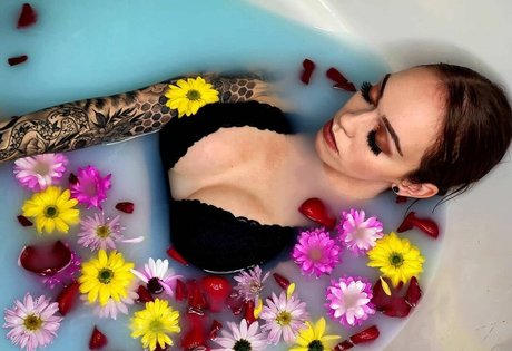 Jessica Kent hübsche heiße bild