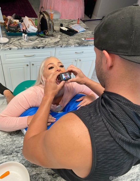 itsmacycartel erwachsene nacktheit galerie