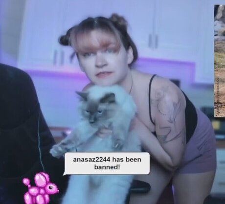 Lippsmacker erotische nackt archiv