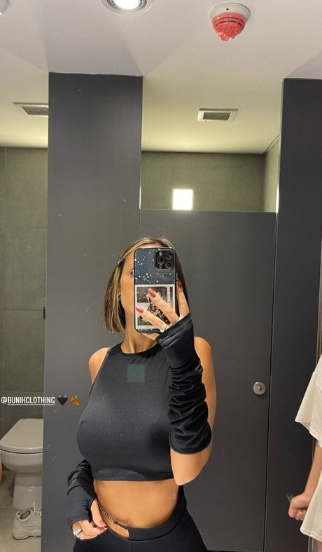 Carola Almiron perfekte nackte galerie