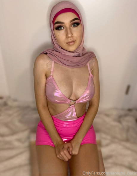 Fareeha model heiße bild