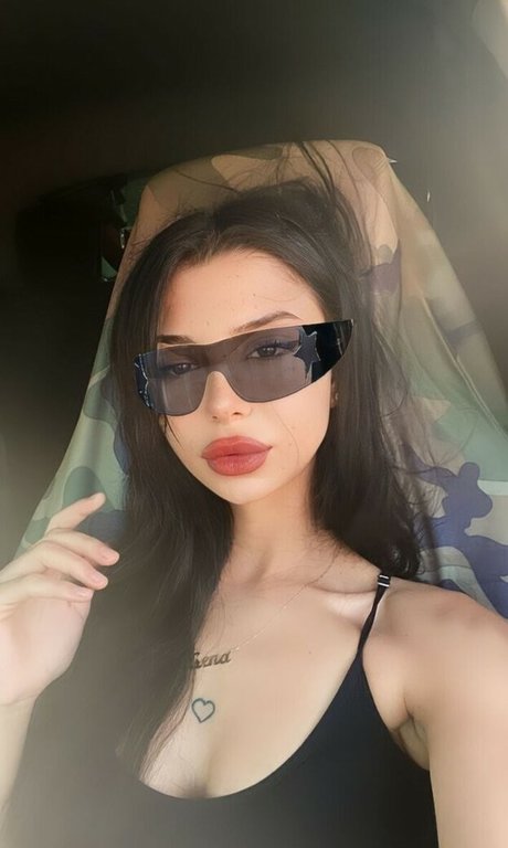 senamia11 porno nackte archiv