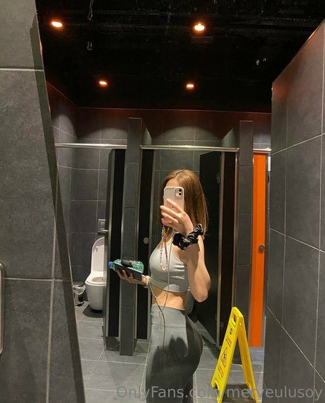 merveulusoy sexy schöne galerien