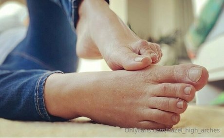 hazel high arches top nackte fotos