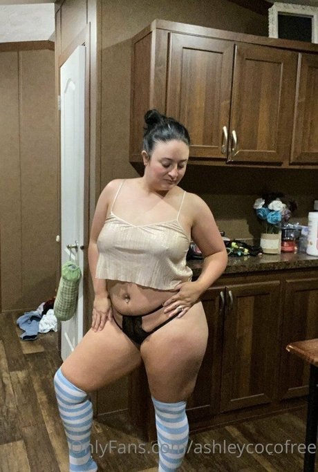 Ashley Coco top pornografische bilder