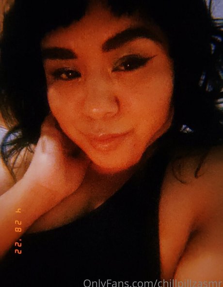 Chill Pillz ASMR porno hd bilder