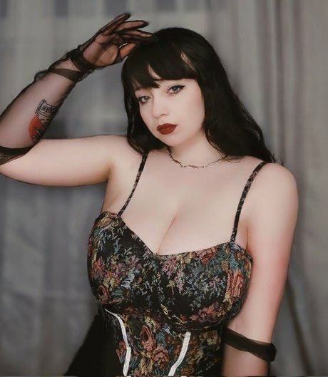 Necronya model pornografische archiv