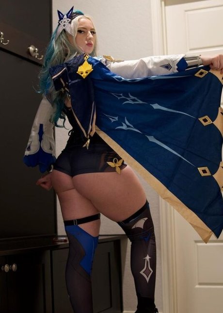 hanime fit nackt hd bilder