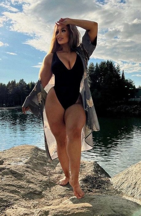 Essi Kaappola erotische pornografische galerien