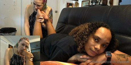 ticklish crystal88 exklusive top fotos