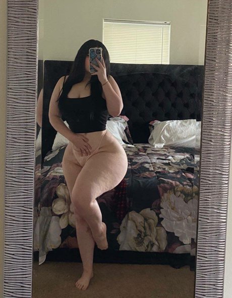 pokigrl top nackt bild