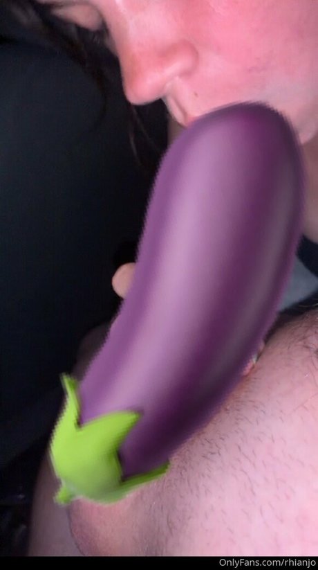 blonde tattoos nur fans hübsche heiße foto