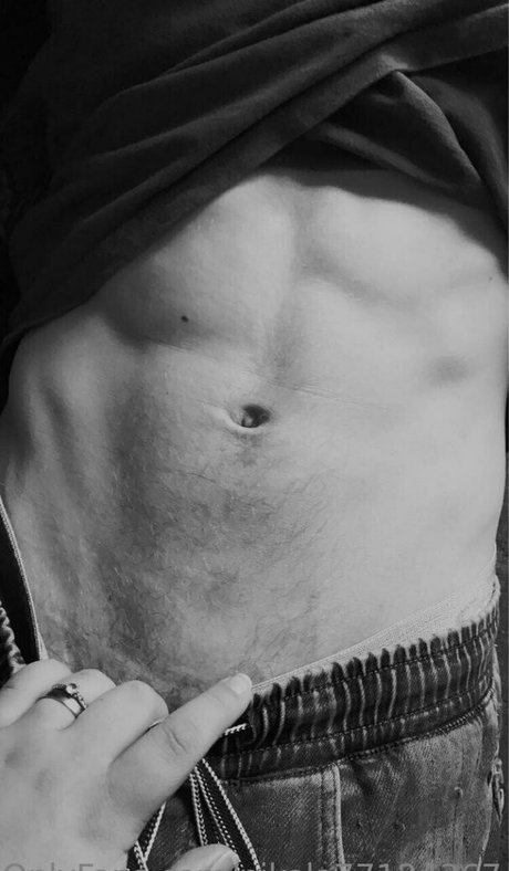 nikola77124367 nackt hd foto