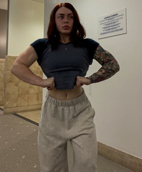 Ayshia Schisel pornostar schöne archiv