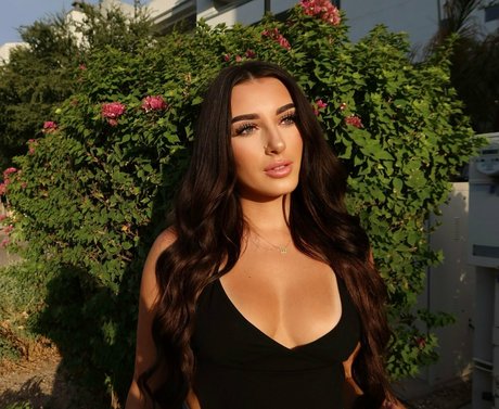 raelynn77 hübsche erotische bild