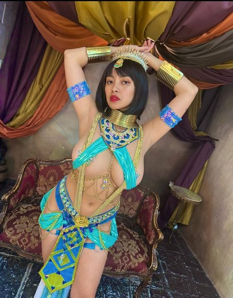 Ami Arimoto kunst pornografische bild