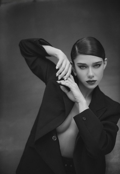 Milana Vino exklusive pornographische bilder