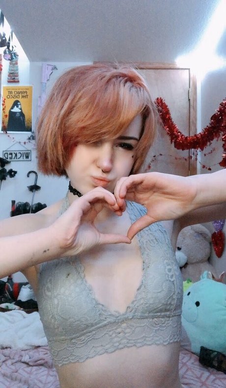 lyraluv nacktheit akt archiv