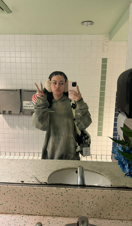 hiiibentley pornostar erwachsene fotos