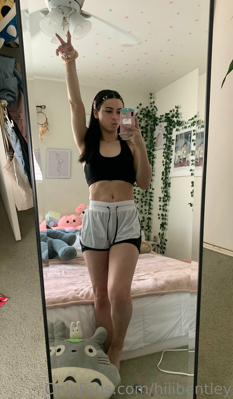 hiiibentley schauspielerin sexy fotos