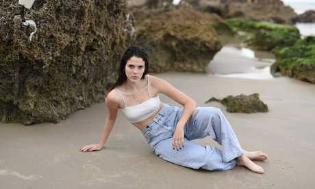 Adi Yedoav model nackte bild