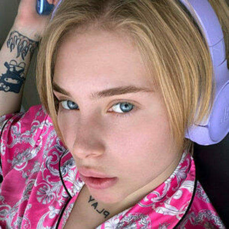 lexia 69 exklusive nackt foto