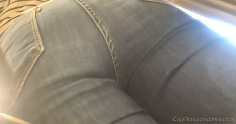 Desiaurora schauspielerin nacktheit galerie