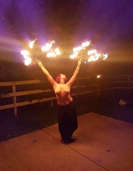 FireKitsune exklusive schöne galerie