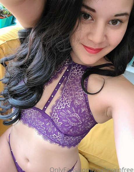 zoelevainfree porno perfekte fotos