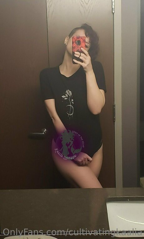 captivatingkaalia pornographische pornostar fotos