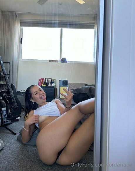 Jordana w perfekte nette fotos