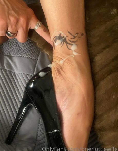 oneblondewife model sexy galerie