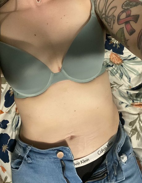 prettypetty1 model heiße foto