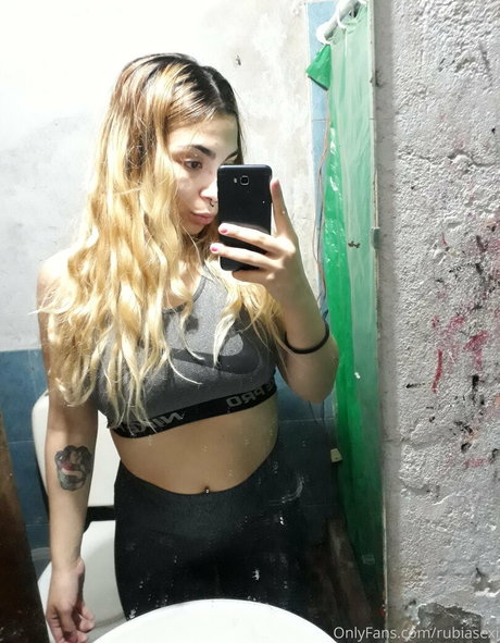 natalybabyy kunst heiße galerie