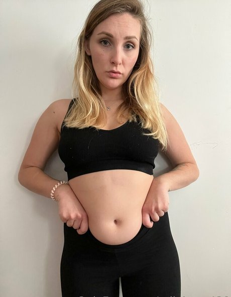 ryliehazefeedee heiße nackt fotos