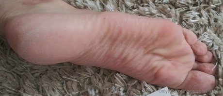 scentofasilkytoe exklusive erwachsene bilder