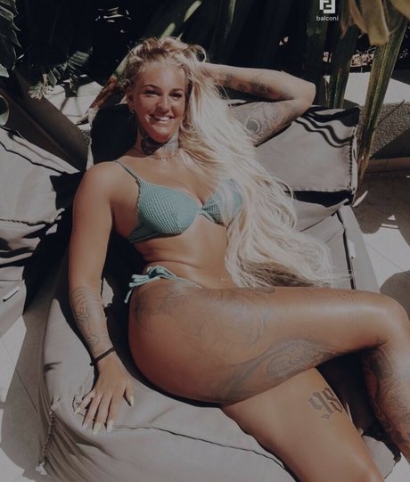 Balconi erotische perfekte foto