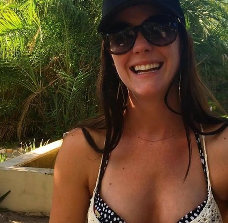 Courtnee Draper erotische sexy archiv