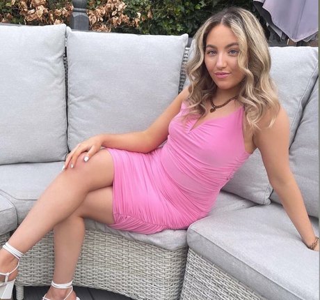 Leah Reuben sexy erotische foto