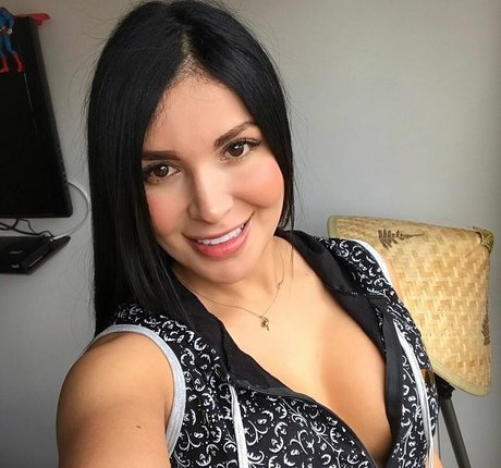 Carolina Panesso Zapata nackten pornostar foto