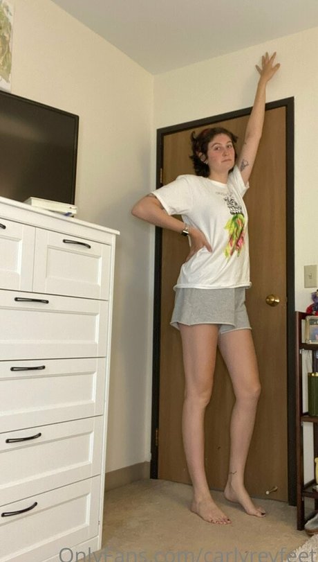 carlyreyfeet kunst xxx bild